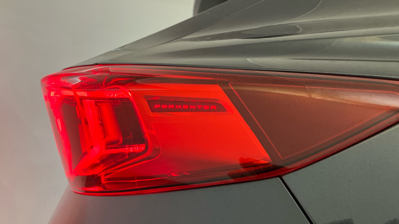 CUPRA Formentor 1.4 eHybrid 204 V1 5dr DSG Estate